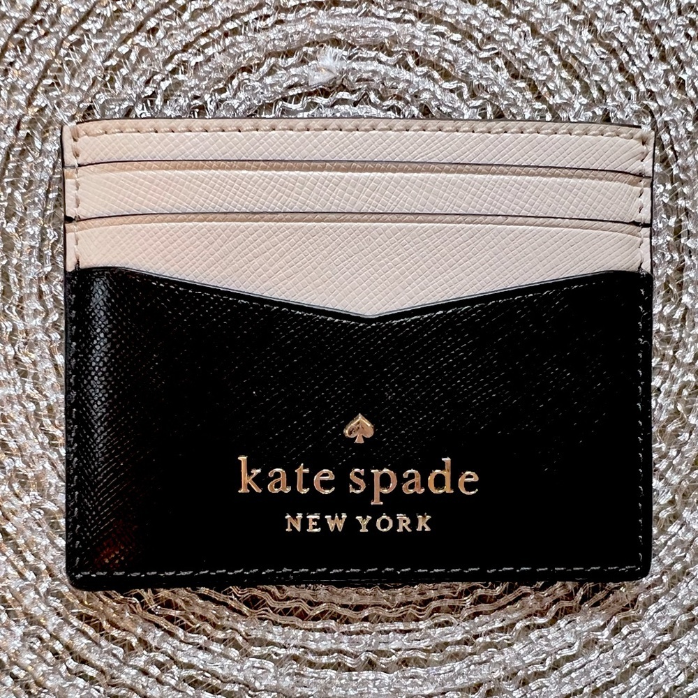 NWOT ♠️ Kate Spade ♠️ Black and Cream Leather Card Holder
